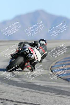 media/Jan-10-2026-Race Pace (Sat) [[3e4fee349c]]/2-Verified/Session 4 (Turn 12 Backside)/